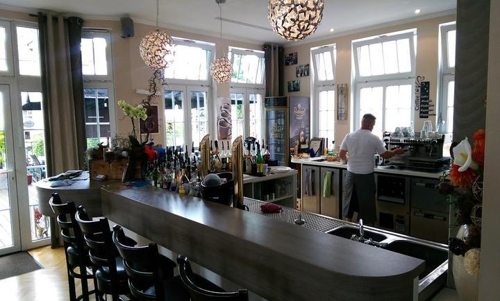 Horke's Café & Bar